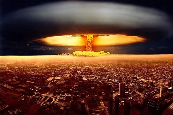 الانفجار النووي على كوكب الأرض